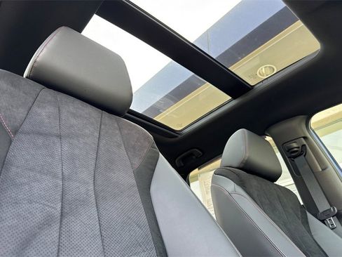 Certified 2025 Acura ADX A-Spec image 21