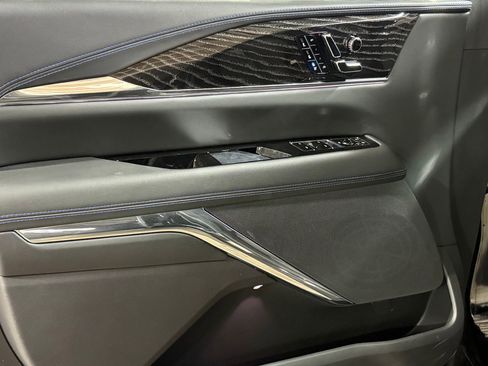 New 2025 Cadillac Escalade IQ Luxury 1 image 10