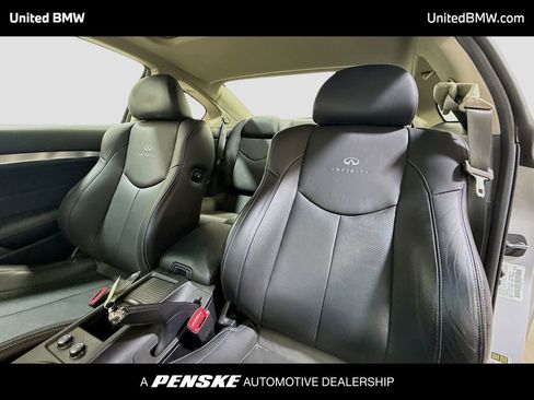 Used 2014 INFINITI Q60 Sport RWD image 5