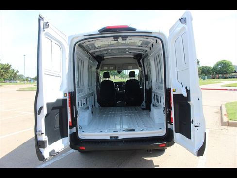 Used 2024 Ford Transit 250 148 Medium Roof RWD image 9