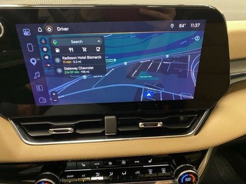 Used 2026 Chevrolet Equinox ACTIV w/ Safety and Technology Package AWD/4WD image 4