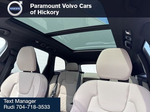 New 2026 Volvo XC60 B5 Core w/ Climate Package AWD/4WD image 32