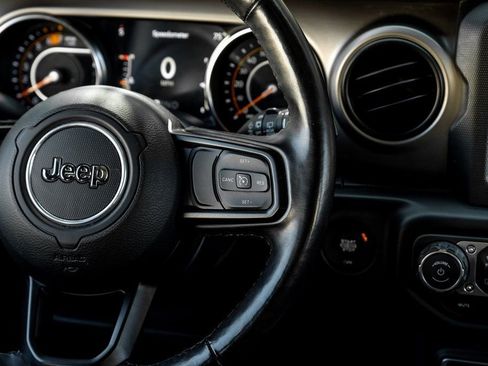 Used 2020 Jeep Wrangler Unlimited Sport S image 28