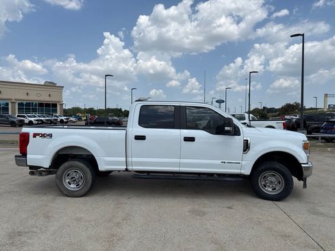 Used 2022 Ford F250 XL w/ Power Equipment Group AWD/4WD image 17