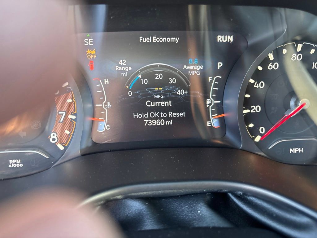 Used 2024 Jeep Compass Latitude AWD/4WD image 19