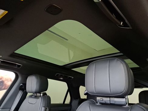 New 2026 Land Rover Range Rover Sport Dynamic SE image 11