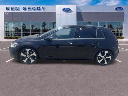 Used 2020 Volkswagen Golf 4-Door FWD image 4