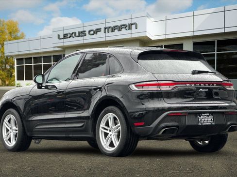 Used 2024 Porsche Macan AWD/4WD image 3