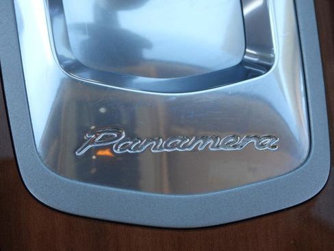 Used 2014 Porsche Panamera 4 AWD/4WD image 80