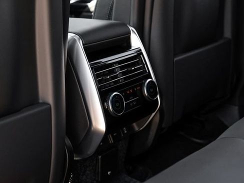 New 2026 Land Rover Range Rover SE AWD/4WD image 48