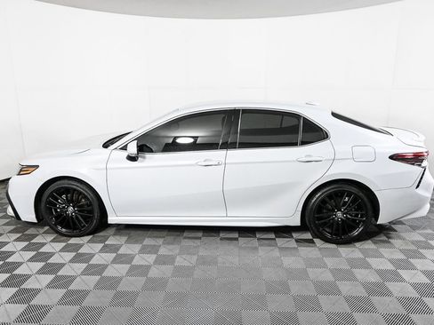 Used 2024 Toyota Camry XSE image 2