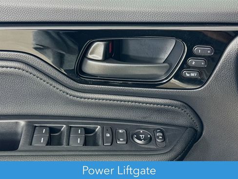 Used 2026 Honda Odyssey Touring image 22