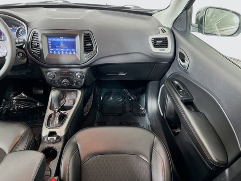 Used 2017 Jeep Compass Latitude w/ Popular Equipment Group image 21