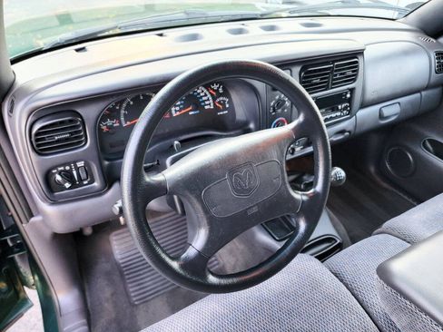 Used 1999 Dodge Dakota Sport RWD image 29