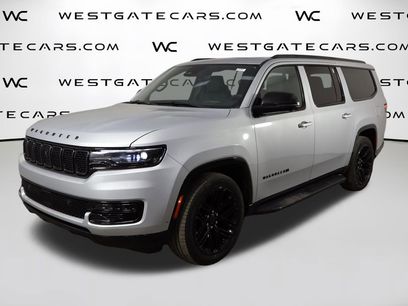 Used 2025 Jeep Wagoneer L Series II w/ Convenience Group I