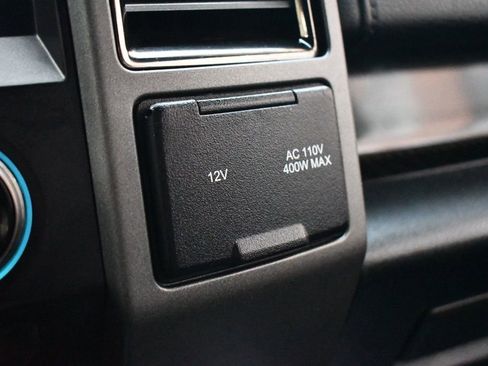 Used 2018 Ford F150 Raptor w/ Equipment Group 802A Luxury image 37