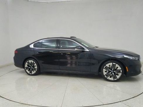 Used 2026 BMW 530i image 66