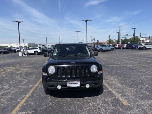 Used 2014 Jeep Patriot Sport FWD image 9
