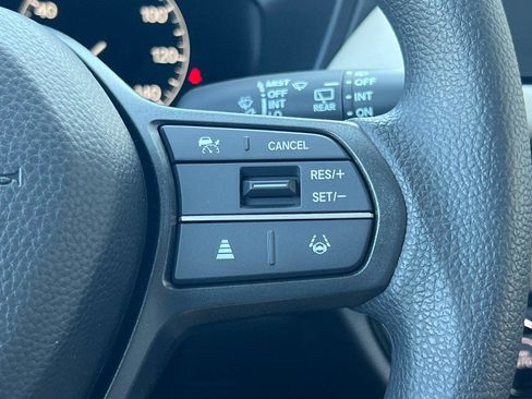 New 2026 Honda HR-V LX image 28