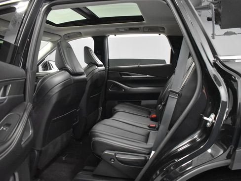 Used 2025 INFINITI QX60 Luxe AWD/4WD image 36