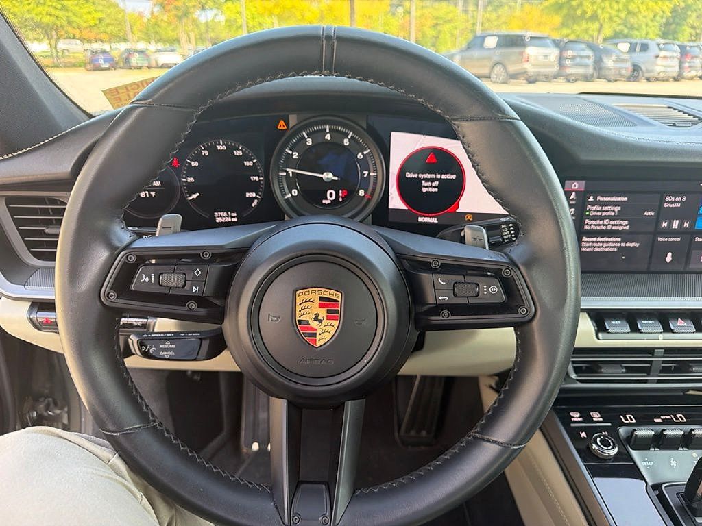 Used 2020 Porsche 911 Carrera RWD image 11