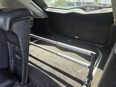 Used 2014 Cadillac SRX Premium w/ Driver Assist Package FWD image 28