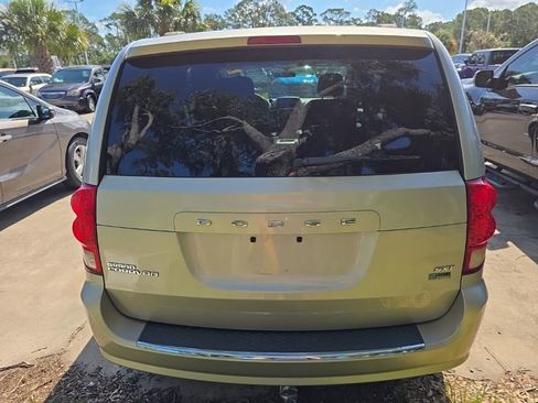 Used 2015 Dodge Grand Caravan SXT FWD image 7