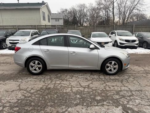 Used 2012 Chevrolet Cruze LT image 9
