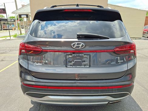 Used 2023 Hyundai Santa Fe SEL w/ Premium Package AWD/4WD image 4