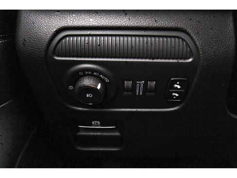 Used 2024 Jeep Wagoneer L Series III w/ Flexible Seating Group AWD/4WD image 20