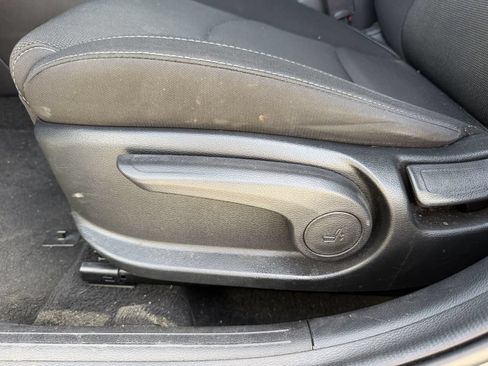 Used 2023 Kia Forte LXS FWD image 13