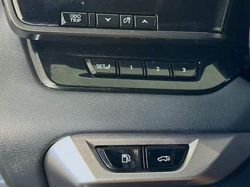 Used 2023 Lexus RX 350 Premium Plus w/ Cold Area Package FWD image 17