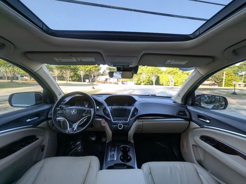Used 2017 Acura MDX FWD w/ Technology Package image 9