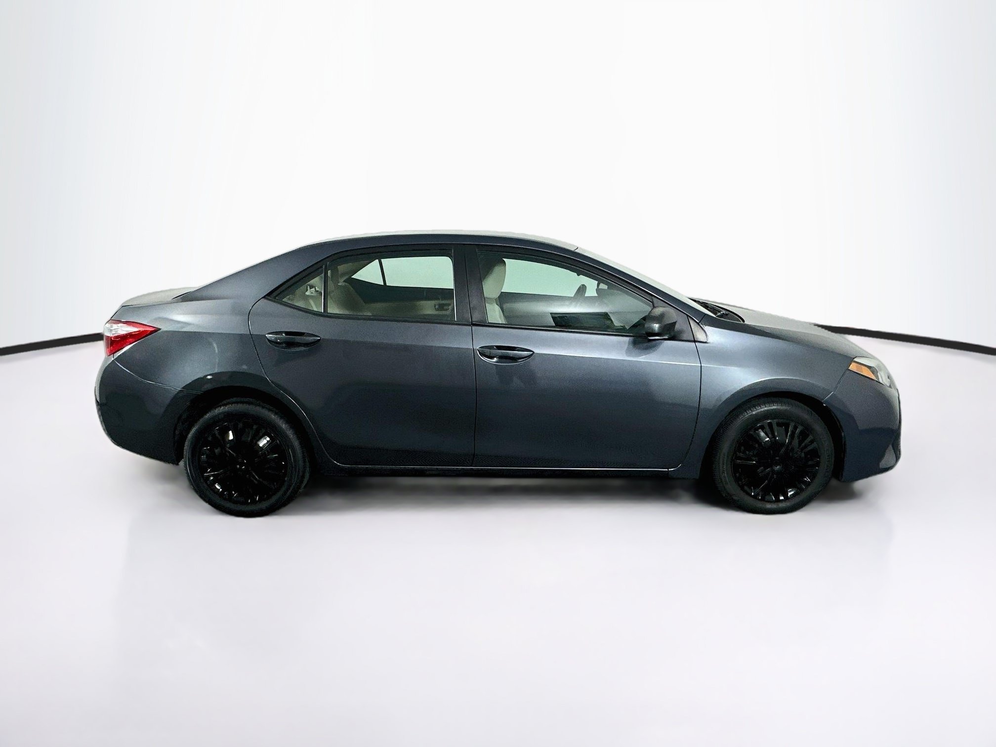 Used 2014 Toyota Corolla LE FWD image 10