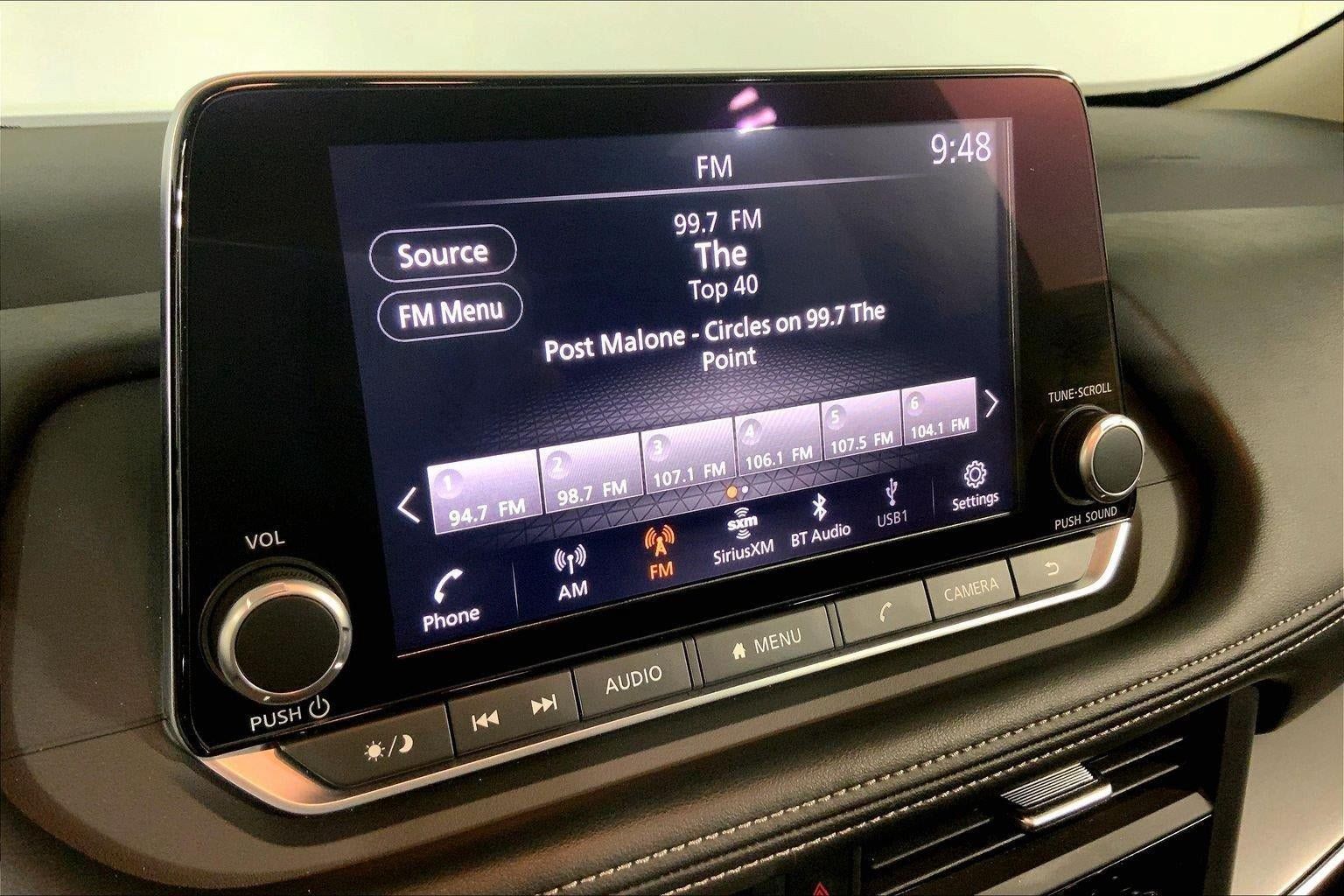 Used 2025 Nissan Rogue SV FWD image 6