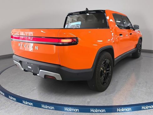 Used 2022 Rivian R1T Launch Edition image 7