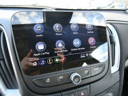 Used 2025 Chevrolet Malibu LT FWD image 25