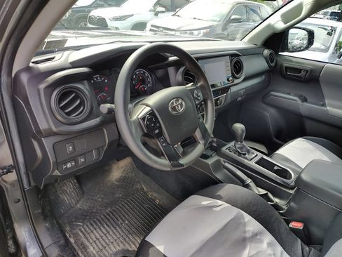 Used 2022 Toyota Tacoma SR AWD/4WD image 10
