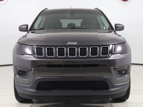 Used 2018 Jeep Compass Latitude w/ Popular Equipment Group image 47