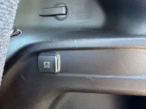 Certified 2023 Jeep Grand Cherokee L Limited AWD/4WD image 36