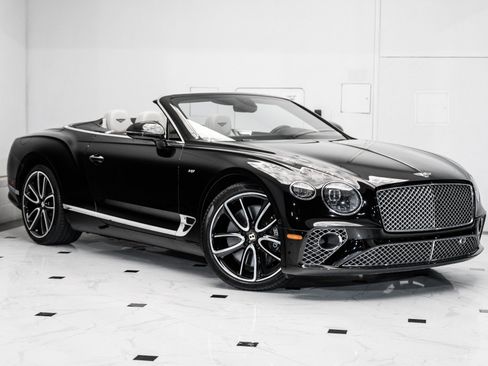 Certified 2020 Bentley Continental GT V8 AWD/4WD image 1