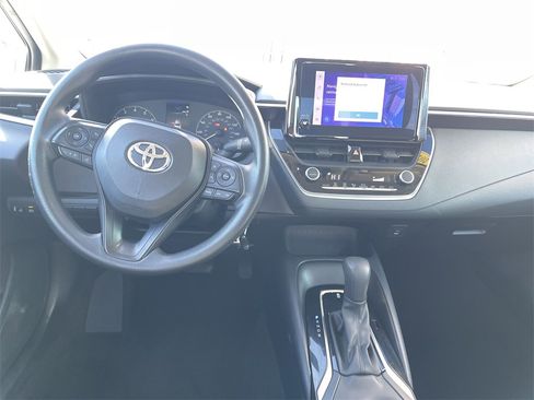 Used 2023 Toyota Corolla LE image 15