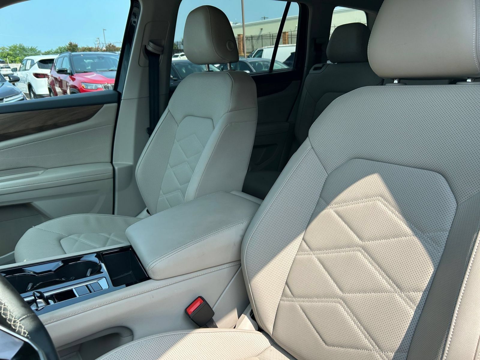 Used 2026 Volkswagen Atlas SE AWD/4WD image 33