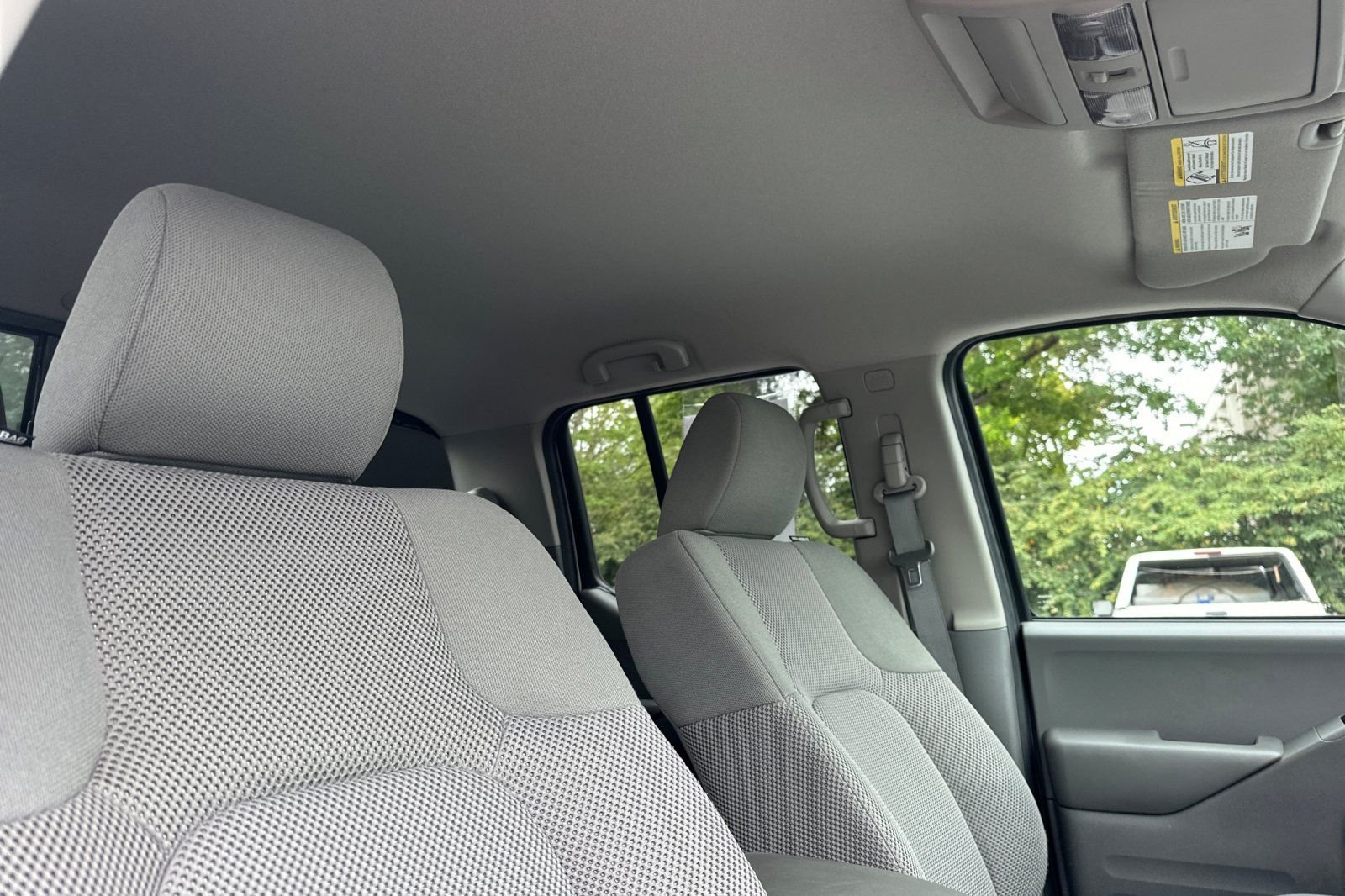 Used 2020 Nissan Frontier SV AWD/4WD image 17