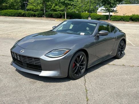 New 2025 Nissan Z Performance w/ Floor Mat Package RWD image 3