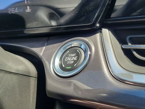 New 2026 Chevrolet Trax ACTIV w/ Sunroof Package FWD image 25