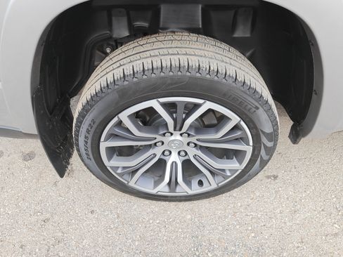 Used 2025 RAM 1500 Tungsten w/ Trailer Tow Group AWD/4WD image 15