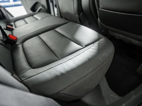 Used 2024 Chevrolet TrailBlazer RS image 32