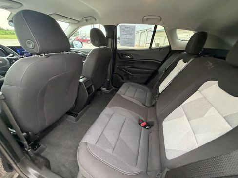 Used 2026 Chevrolet Trax LS FWD image 23