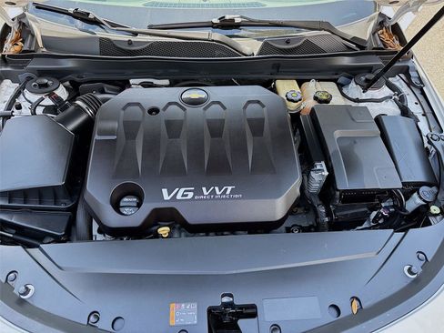 Used 2017 Chevrolet Impala LT w/ Leather Package image 30